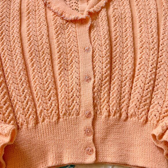 Vintage 40s/50s Creamsicle Hand Knit Ruffled Peaked Puff Sleeve Cardigan Sweater - Picture 4 of 6